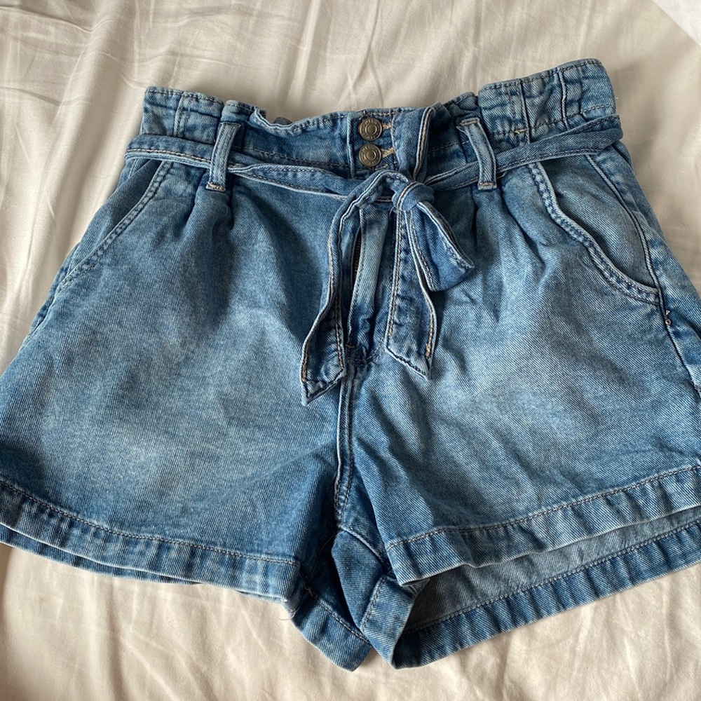 🎉American Eagle Denim Paper Bag Shorts